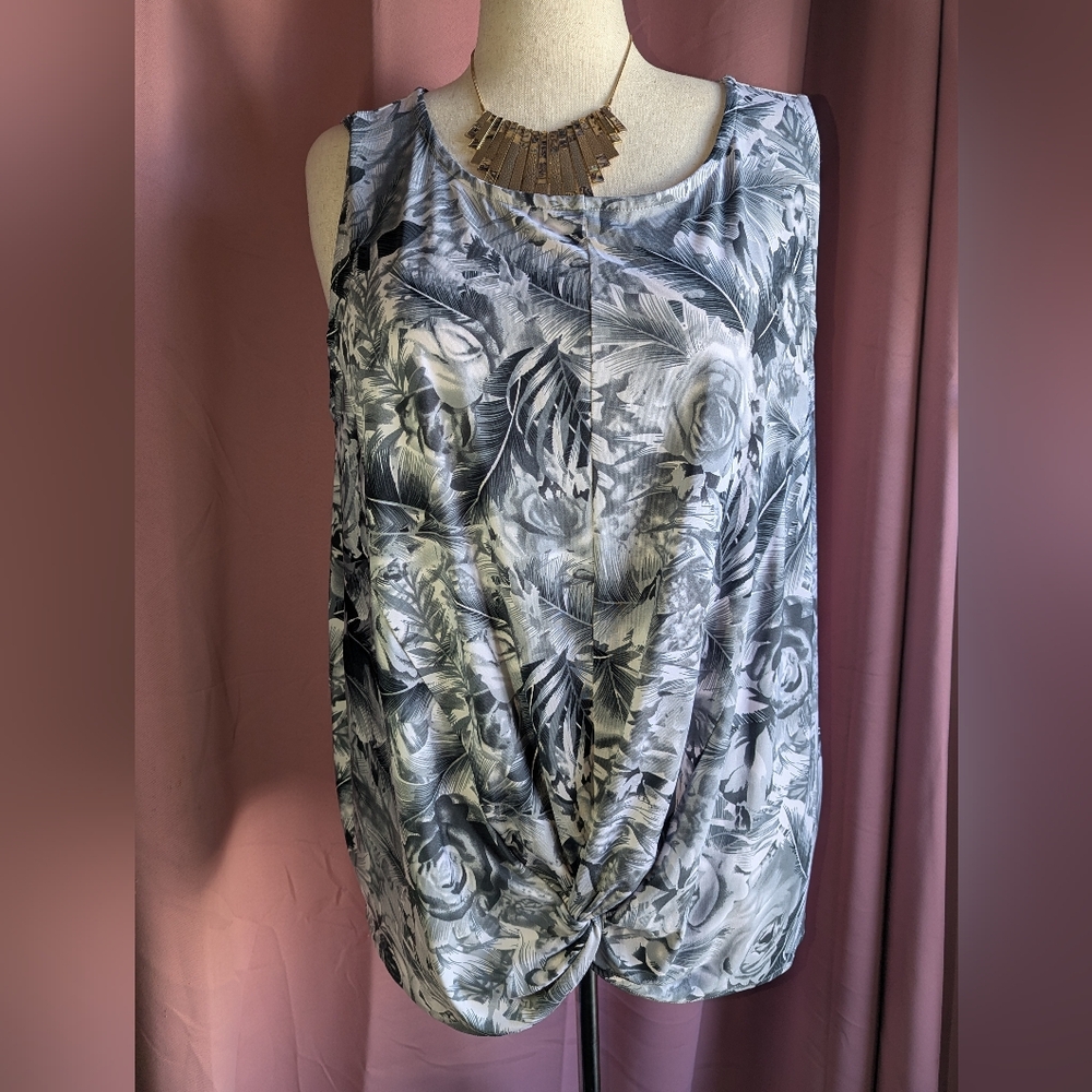 NV NICK VERREOS Knotted Sleeveless Top w/Zippered Back 2x